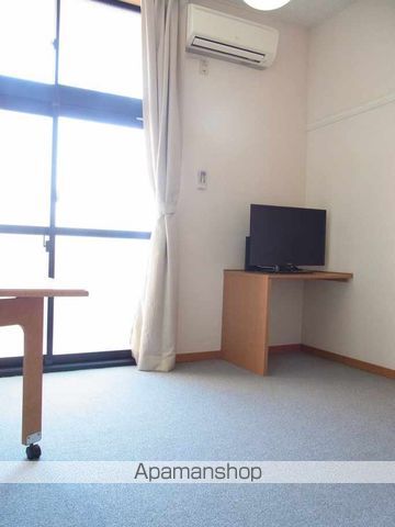 レオパレスクレール川崎の内装写真