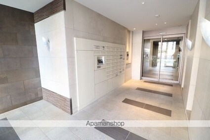 ロイヤルスクエア徳川[1LDK/36.82m2]のエントランス