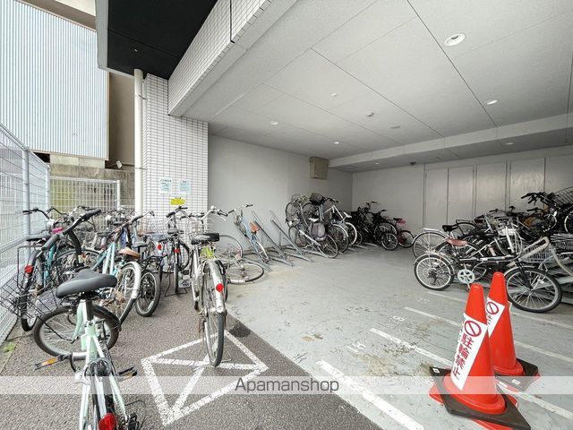 GLANZの玄関写真