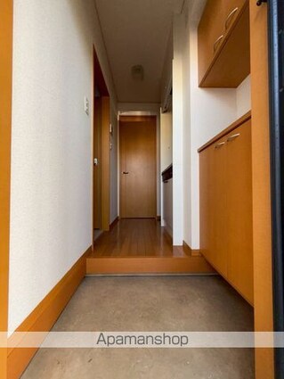 東京都八王子市大和田町４丁目[1K/22.68m2]の玄関