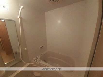 イーストラビリンス[1LDK/46.49m2]のバス