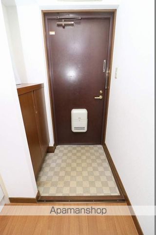 ロイヤルパレスIの内装写真