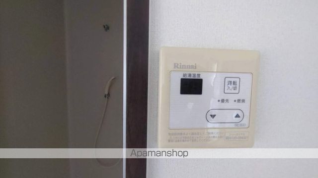 ガーデンハイツ関山の内装写真
