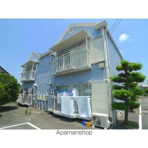 フローラルハイツB棟の外観写真
