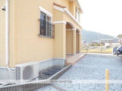 岐阜県岐阜市上土居[2LDK/63.86m2]の共用部