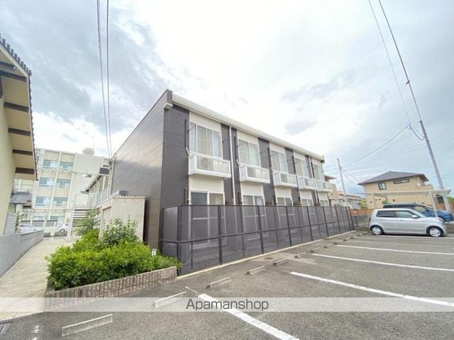 グレイス学園通りの外観写真