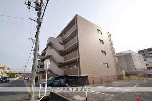 COCO新屋敷の外観写真