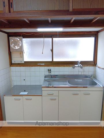 光進ハイツ長屋の内装写真
