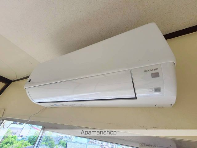 西ノ京ハイツの内装写真