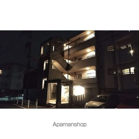 ライフ新緑の外観写真