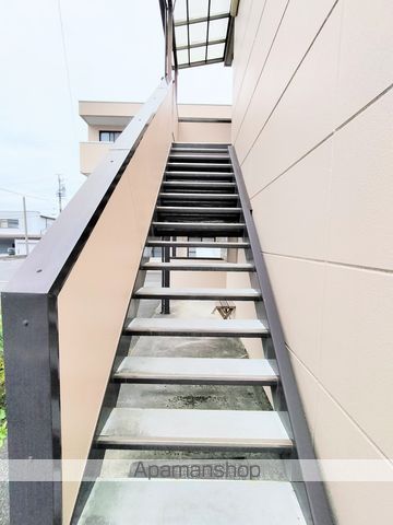 メゾンながつじB棟の外観写真