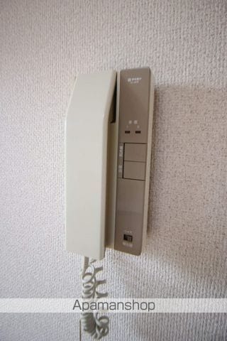 ティアラTRIPLEONEDEMの内装写真