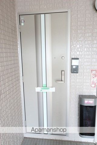 エミネンスSAKAIの玄関写真