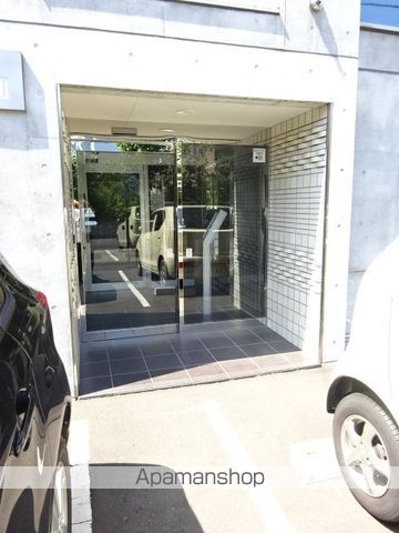 グランディール麻生の玄関写真