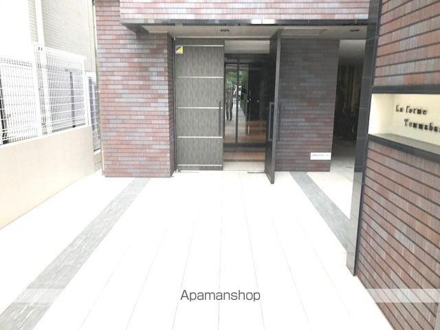 ラ・フォルム天満橋EASTの玄関写真
