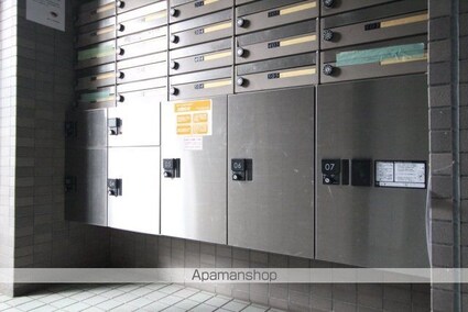 菱和パレス野方[1R/16.83m2]のエントランス2