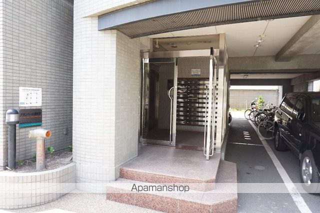 グランベール安田通の玄関写真