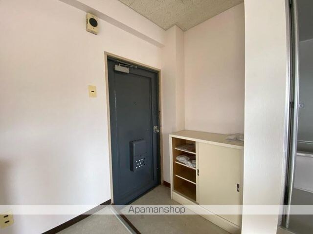 塚本マンション[1DK/25.5m2]の玄関