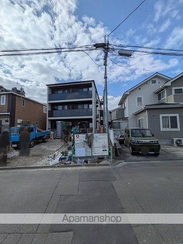 DーROOM八本松1丁目の外観写真