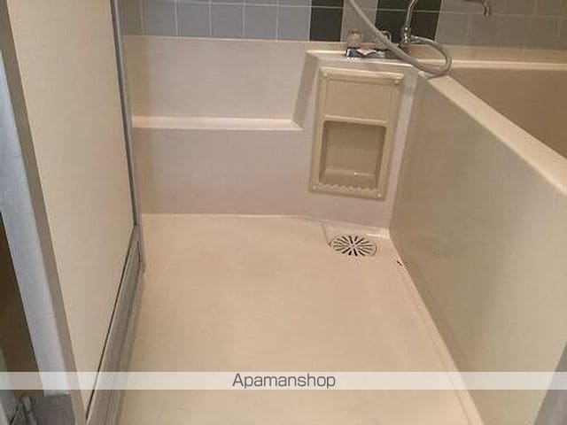 ライオンズマンション片瀬江ノ島の内装写真