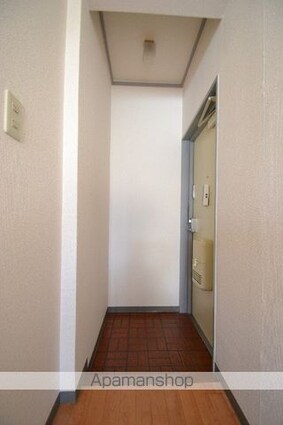 サンパーク横川[1R/16m2]の玄関