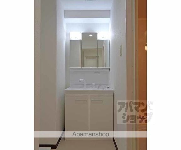ローブコート六地蔵駅前の内装写真
