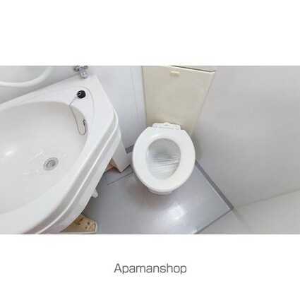 第二ソーポ[1R/10.95m2]のトイレ