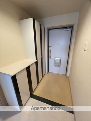 広島県広島市南区段原日出１丁目[4LDK/83.45m2]の玄関
