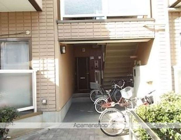 フローレンス岩田の内装写真