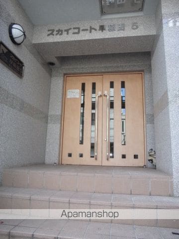スカイコート早稲田第5の玄関写真