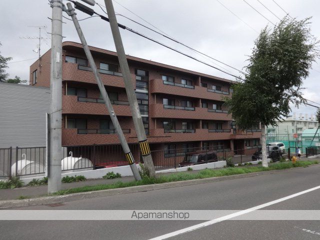 イーリス宮の丘虹の橋の外観写真