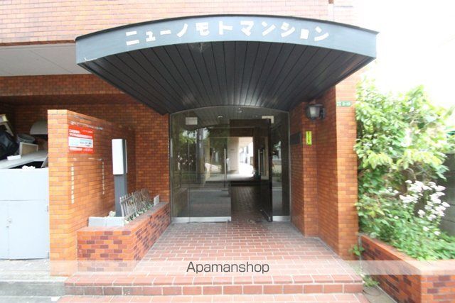 ニューノモトマンションの玄関写真