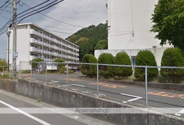 ビレッジハウス小郡1号棟の外観写真
