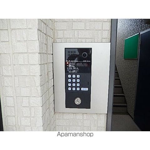 STUDIO Nの玄関写真