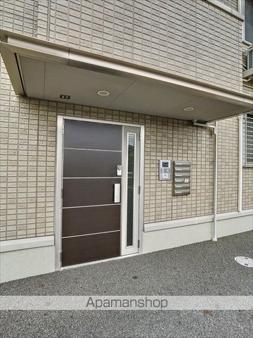 名鉄西尾線 桜井駅 徒歩9分 3階建 築18年の玄関写真