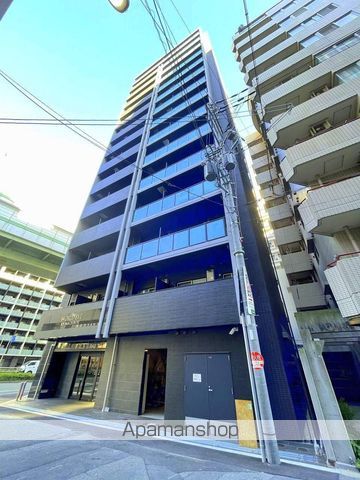 ワールドアイ京町堀の外観写真
