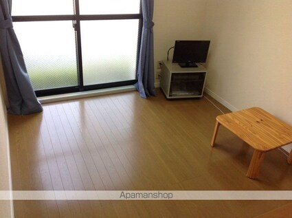 レオパレスリー＆ミー[2DK/49.68m2]のリビング・居間