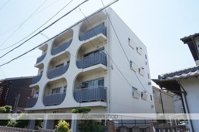 若竹マンションの外観写真