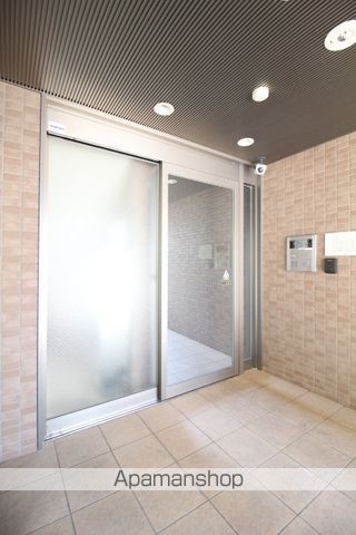 フォンティーヌ弓之町の玄関写真