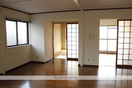 メゾン山本[2LDK/61.16m2]のリビング・居間