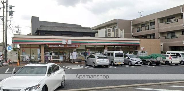 シャトル古城の周辺写真