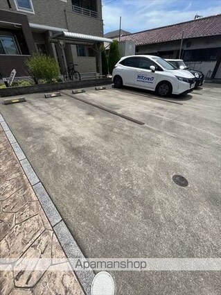和歌山県和歌山市宇須１丁目[1LDK/42.47m2]の駐車場