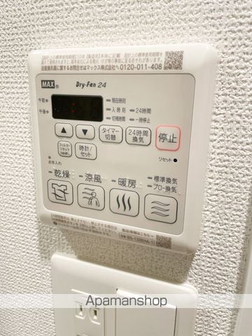 セレニテ新大阪エクラの内装写真