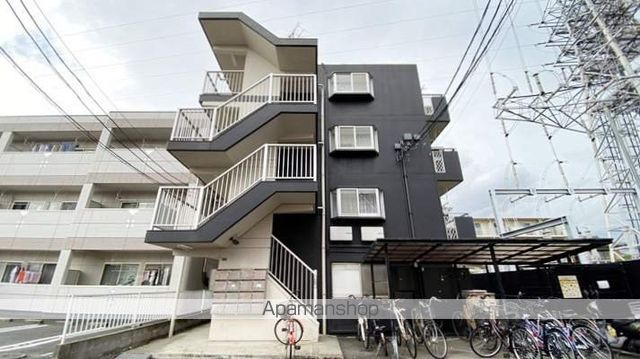 奥田西町ハイツの外観写真