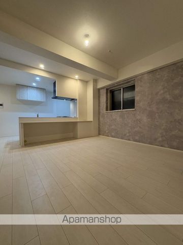 スプランディッド上本町WESTの内装写真