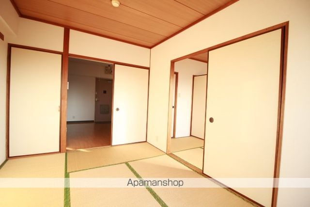 グランディール門田屋敷の内装写真