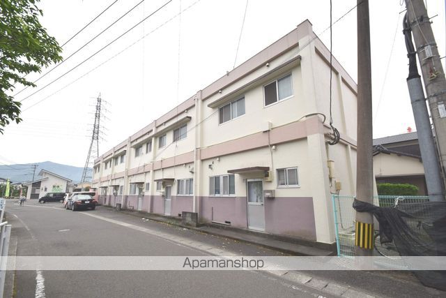 市村マンションの外観写真