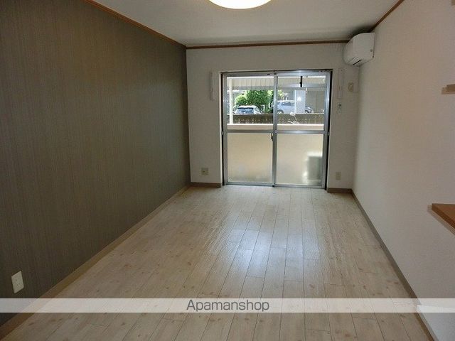アーバン上荒田の内装写真