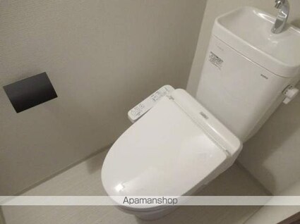 東京都新宿区西落合４丁目[1LDK/41.08m2]のトイレ
