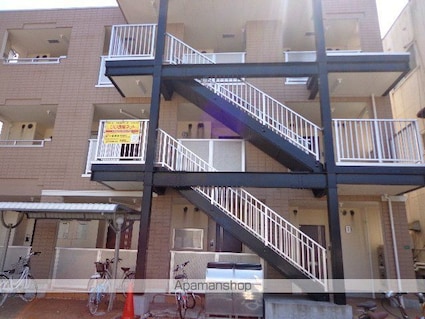 クラール花園[1R/25.33m2]のエントランス